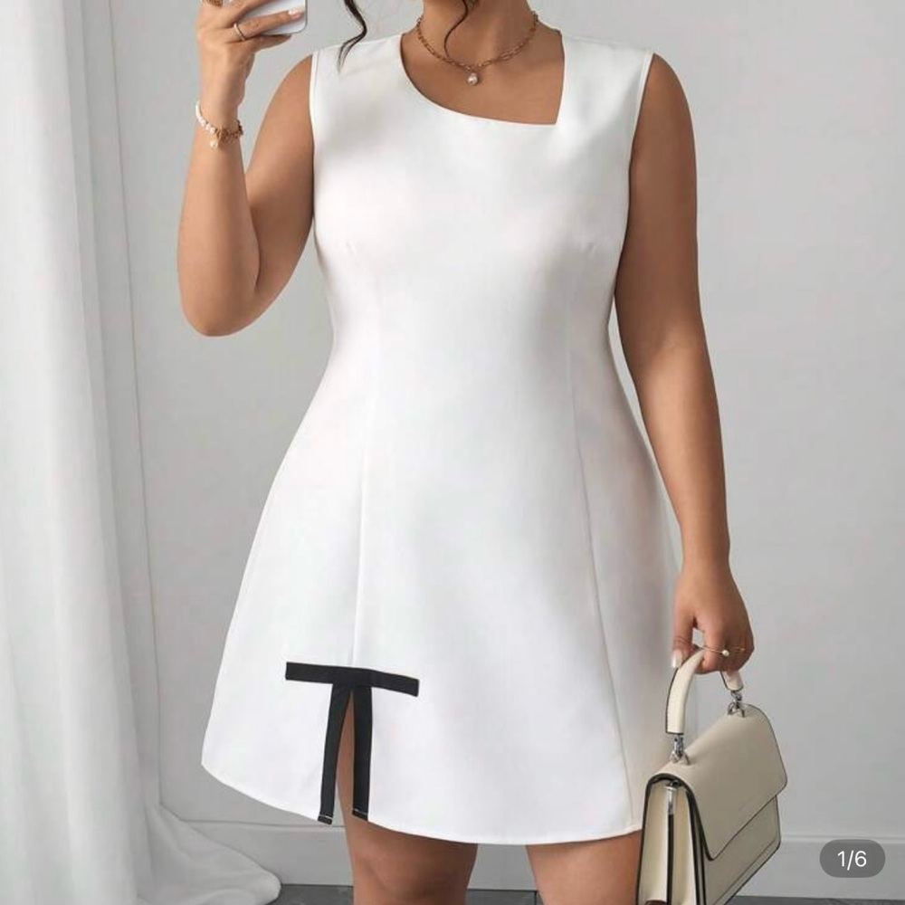 “SHEIN CURVE White A-Line Mini Dress with Square Neck”🤍◽️